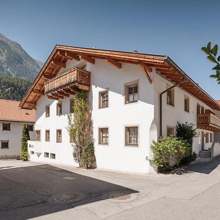 Myalps Historical Apartman Oetz Kültér fotó