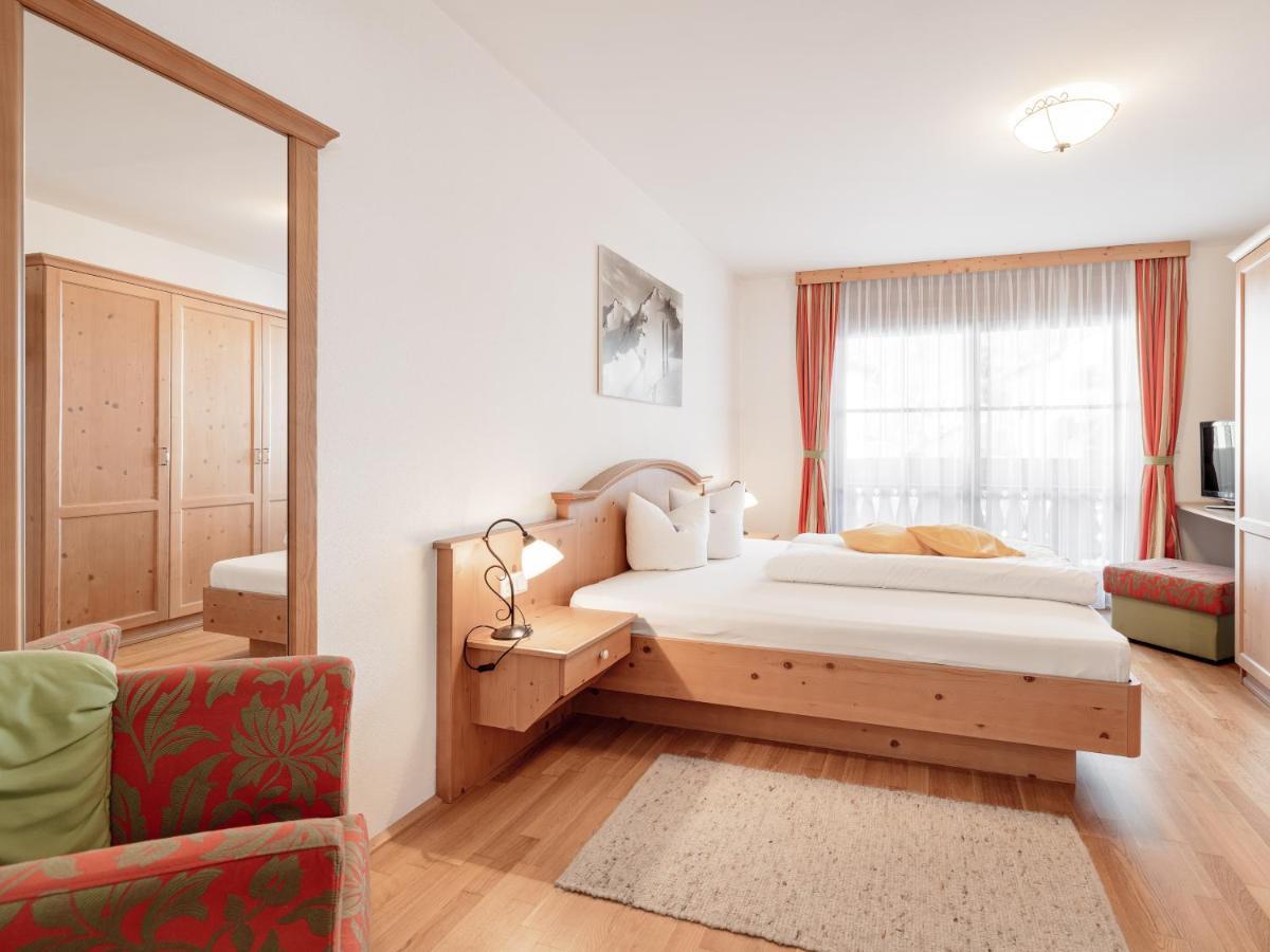 Myalps Historical Apartman Oetz Kültér fotó