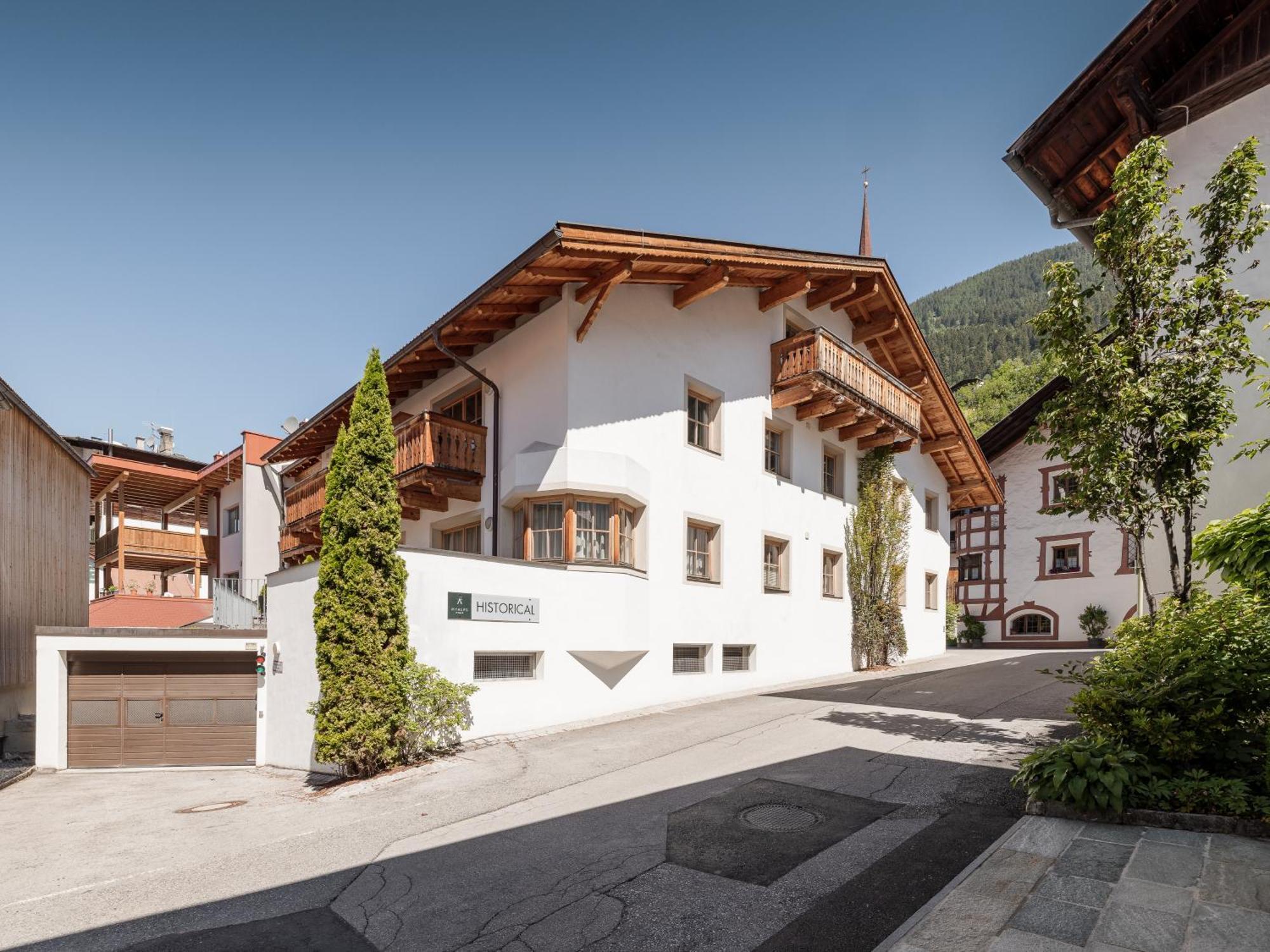 Myalps Historical Apartman Oetz Kültér fotó